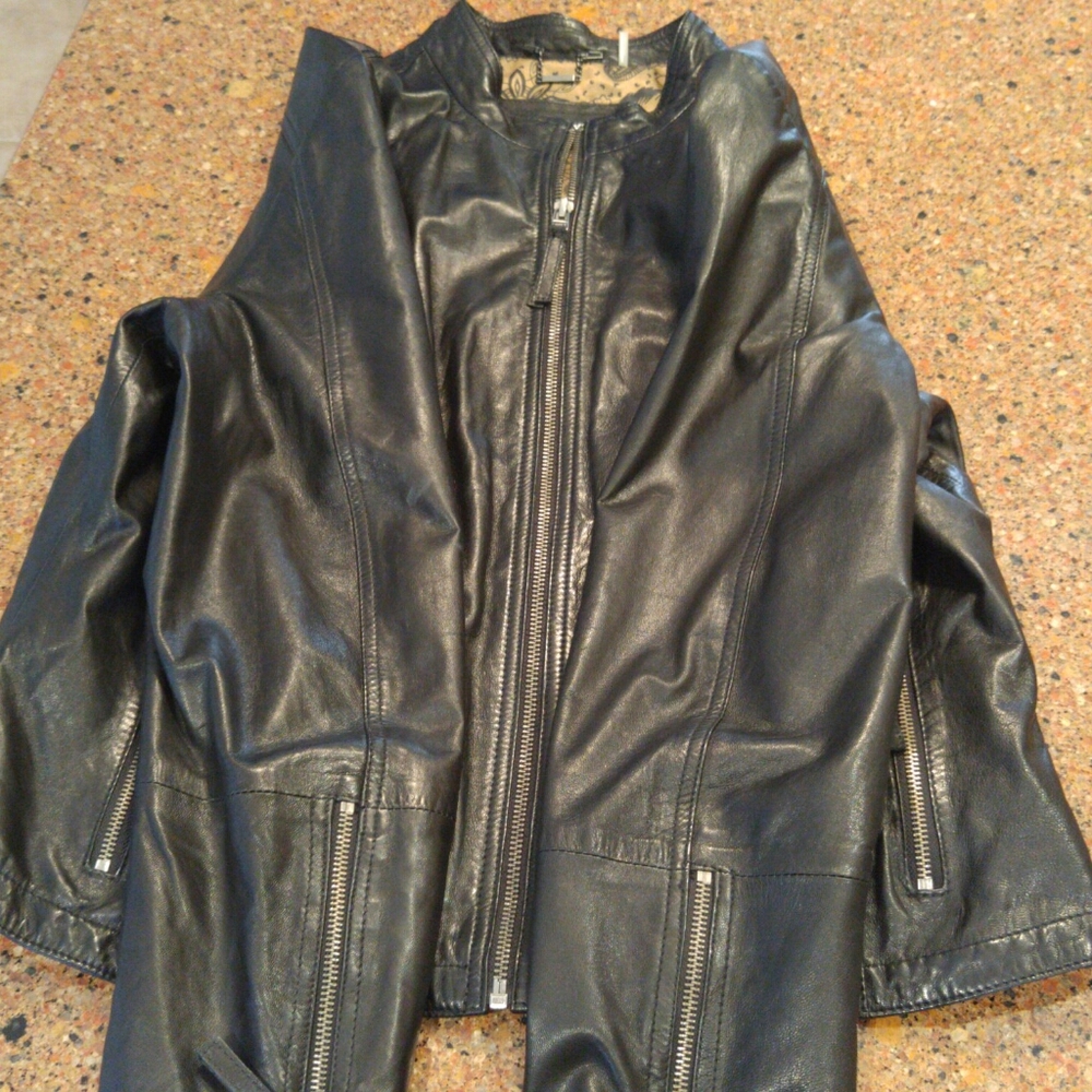 Black Rivet - Picture 12 of 13